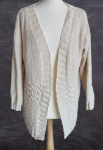 Cashmere-cardigan-vorne